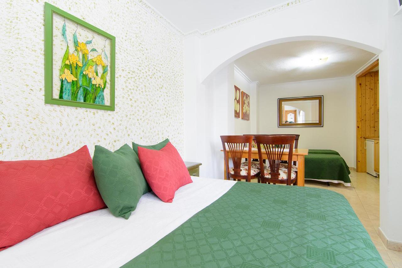 Apartamentos Turísticos Casa Soto Baiona Exterior foto